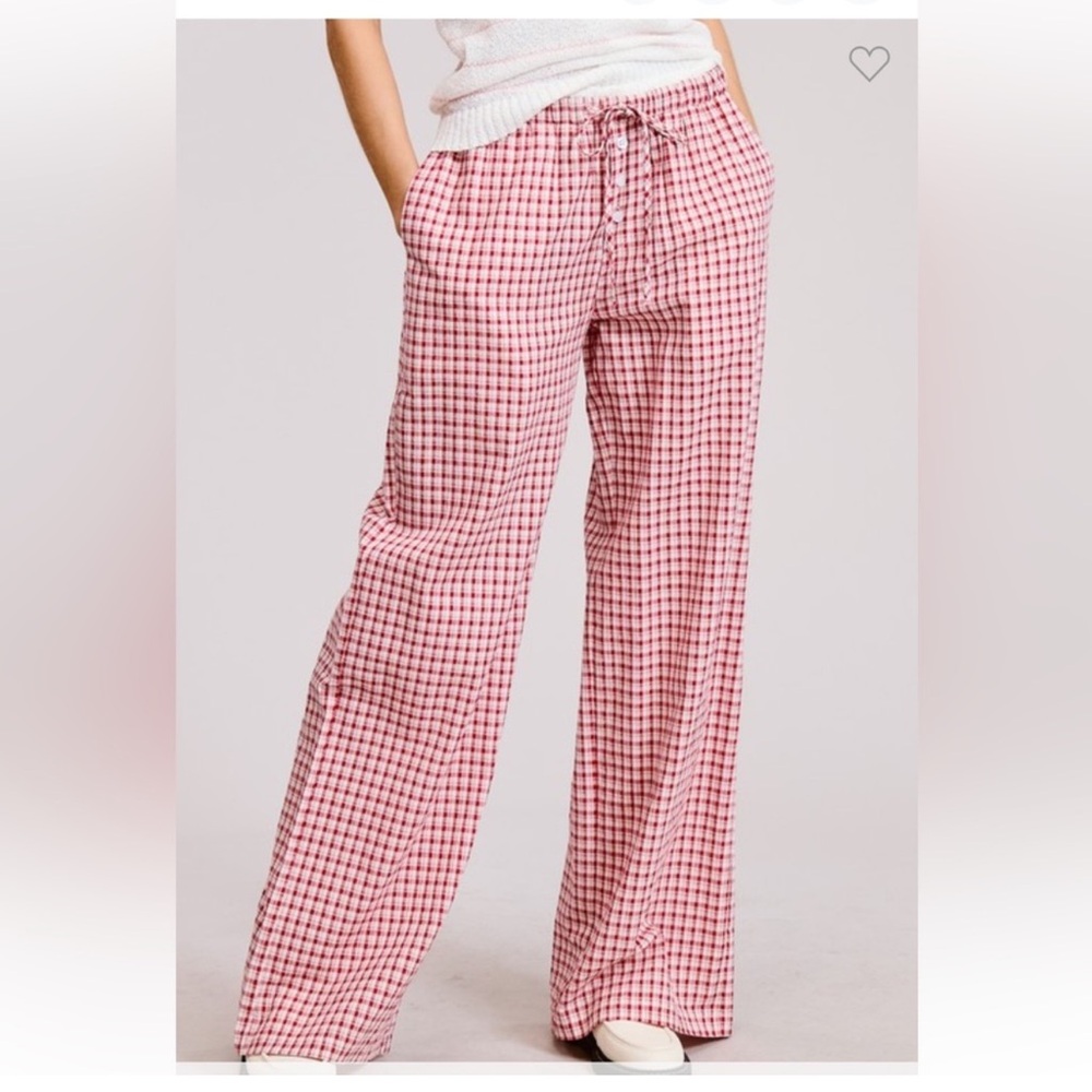 Red and White Gingham Checkered Women's Pants